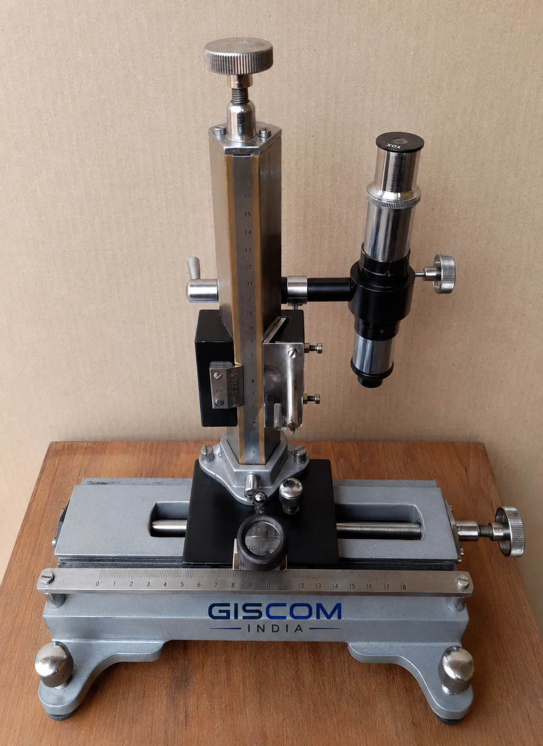 Travelling Microscope-2 motion